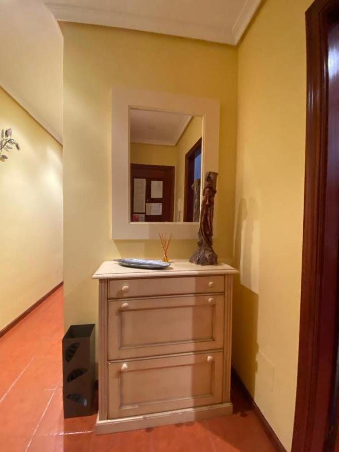 Apartamento En Complejo Residencial Rovacias Comillas Eksteriør bilde